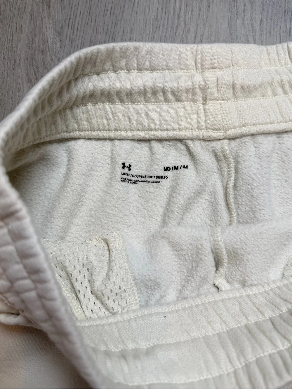 Under Armour Project Rock Cream Fleece Lounge Shorts M